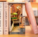 Rolife Book Nook & Wonderland Sakura Densya 340 Pce