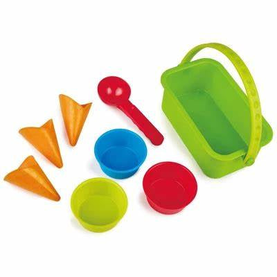Hape Sand Ice Cream Shop 8 Pce