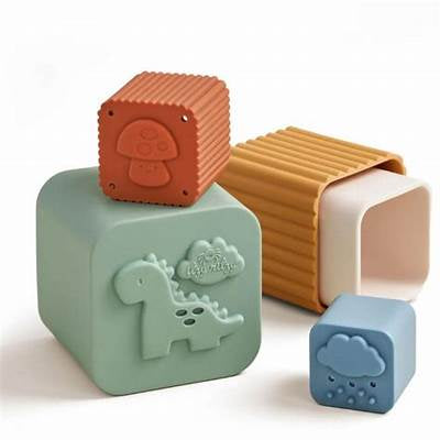 Itzy Sprinkle Nesting Sprinkle Cups