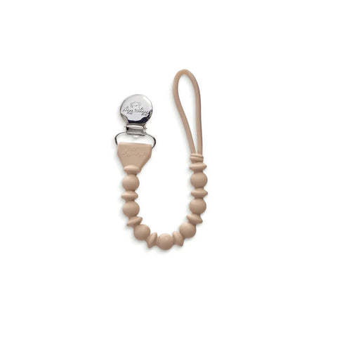 Itzy Paci Strap Clip
