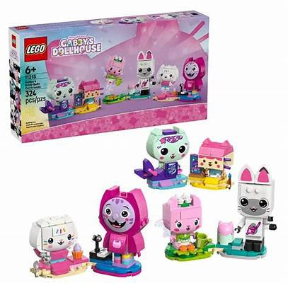 Lego Gabby's Brick Built Cat Friends 324 Pce